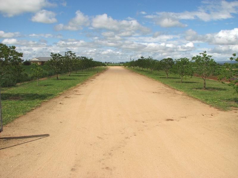 1826 North Logan Road, Cowra NSW 2794