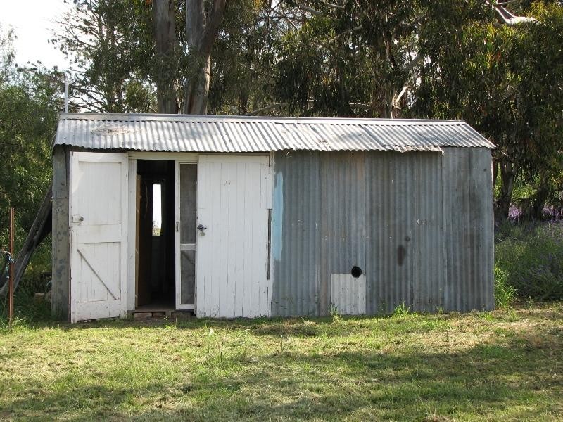 33 Little Street, Bendick Murrell, Young NSW 2594