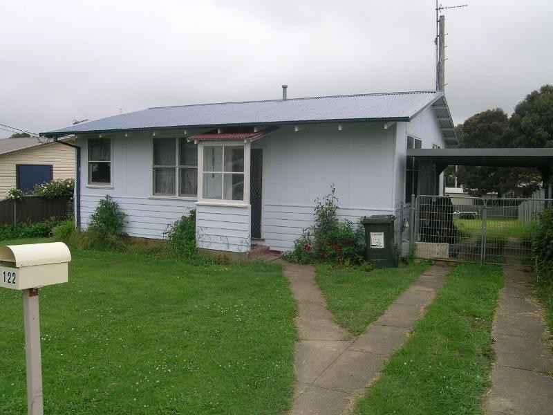 122 Curtis Street, Oberon NSW 2787