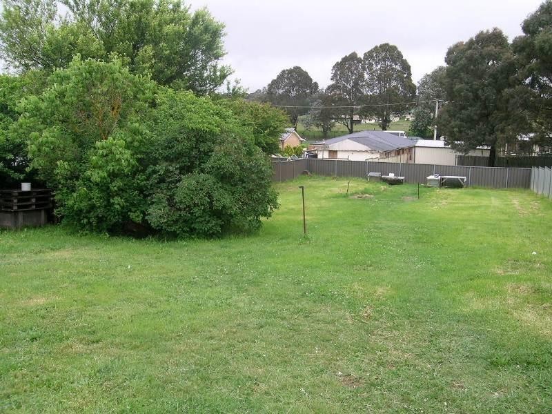 122 Curtis Street, Oberon NSW 2787