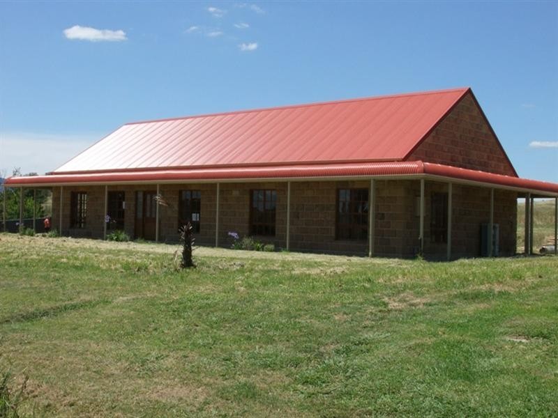 23 Terminus Street, Blayney NSW 2799