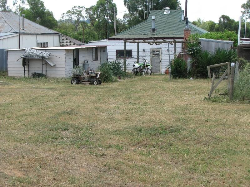 26 – 28 Main Street, Gooloogong NSW 2805