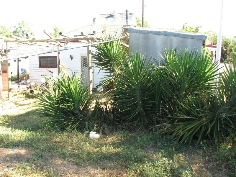 26 – 28 Main Street, Gooloogong NSW 2805