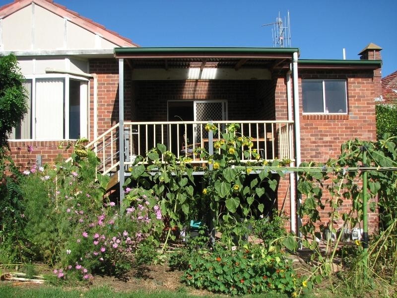 14 Lachlan Street, Cowra NSW 2794