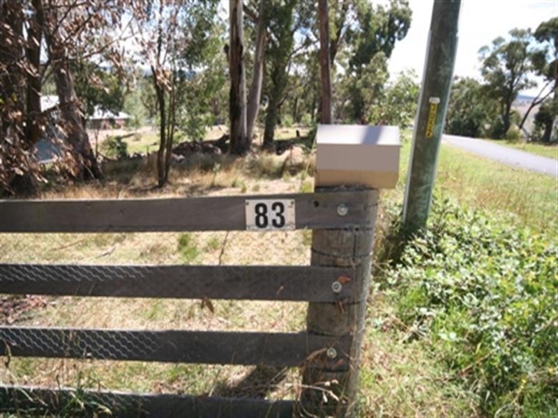 83 Marks Crescent, Oberon NSW 2787