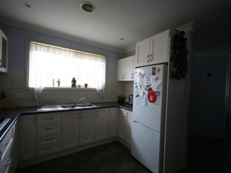 6 Brennan Crescent, Oberon NSW 2787