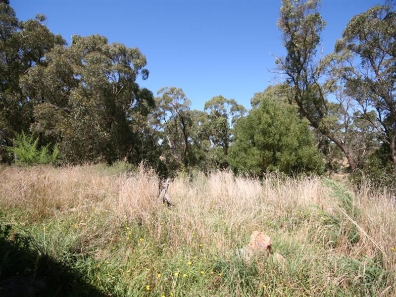 63 Marks Crescent, Oberon NSW 2787