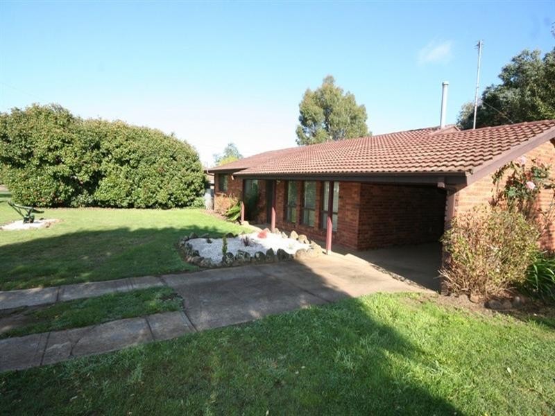 1 Tarana Road, Oberon NSW 2787