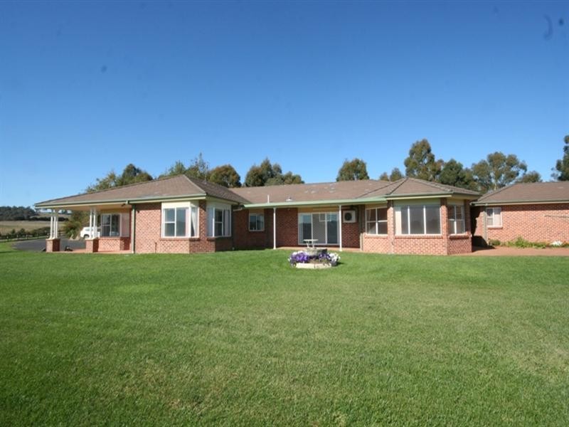 236 Harveys Road, Oberon NSW 2787