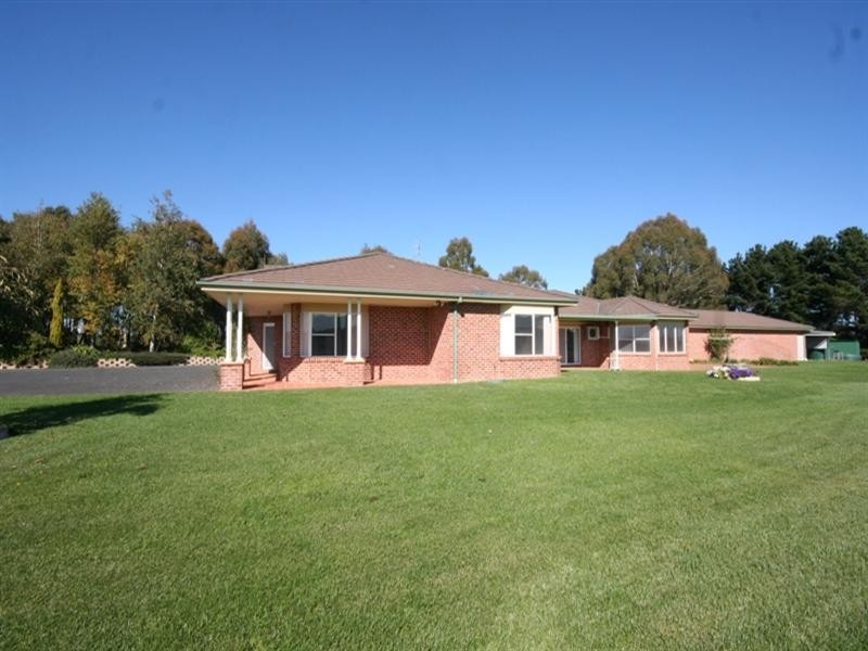 236 Harveys Road, Oberon NSW 2787