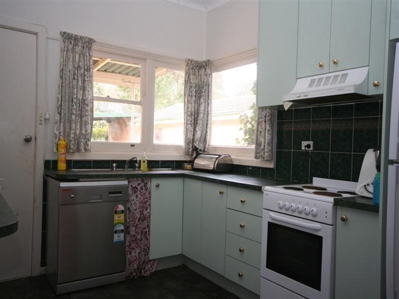 57 Scotia Avenue, Oberon NSW 2787