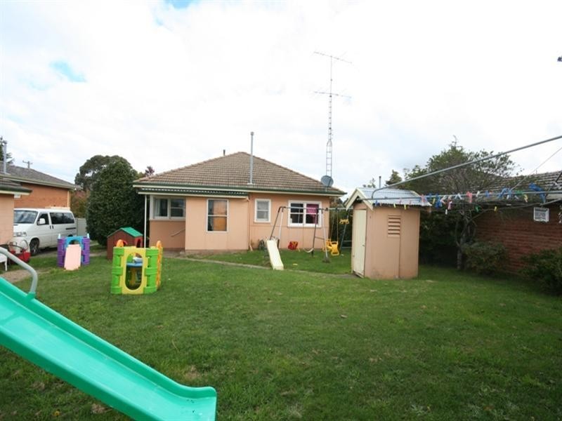 57 Scotia Avenue, Oberon NSW 2787