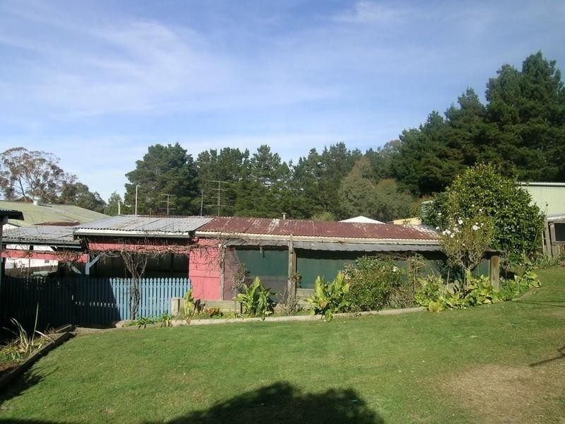 8 Jenolan Street, Oberon NSW 2787