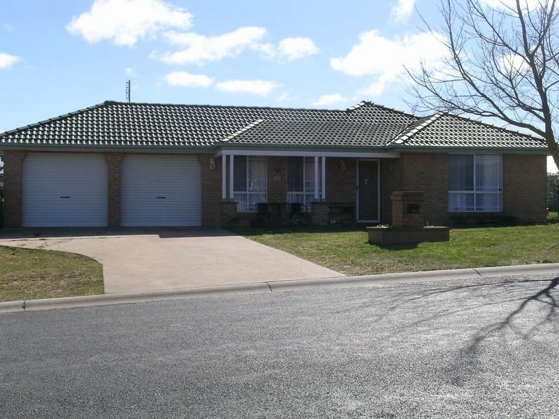 26 Brennan Crescent, Oberon NSW 2787