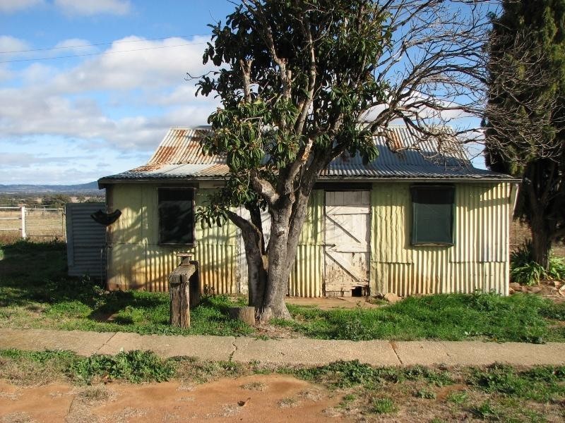 55 Calare Street, Cowra NSW 2794