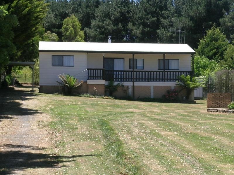 38 Duckmaloi Road, Oberon NSW 2787