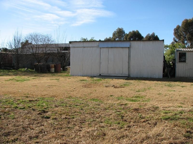 37 Redbank Street, Greenethorpe NSW 2809