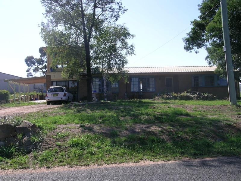 11 FAIRFAX Street, Oberon NSW 2787