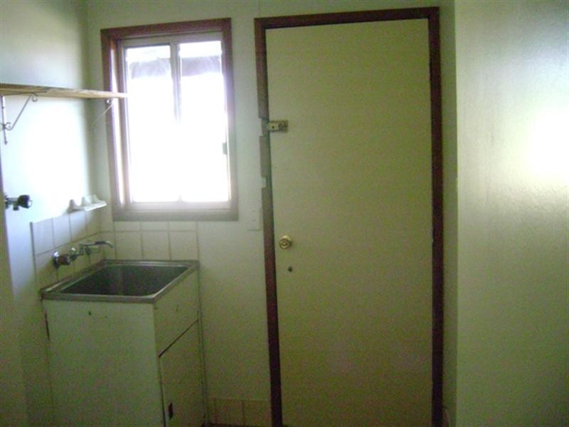 9 Crescent Street, Koorawatha NSW 2807