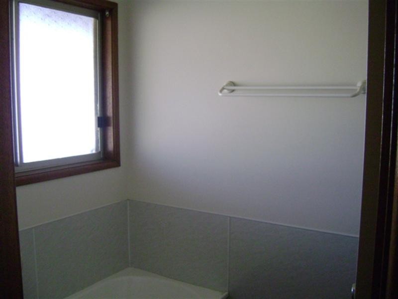 9 Crescent Street, Koorawatha NSW 2807