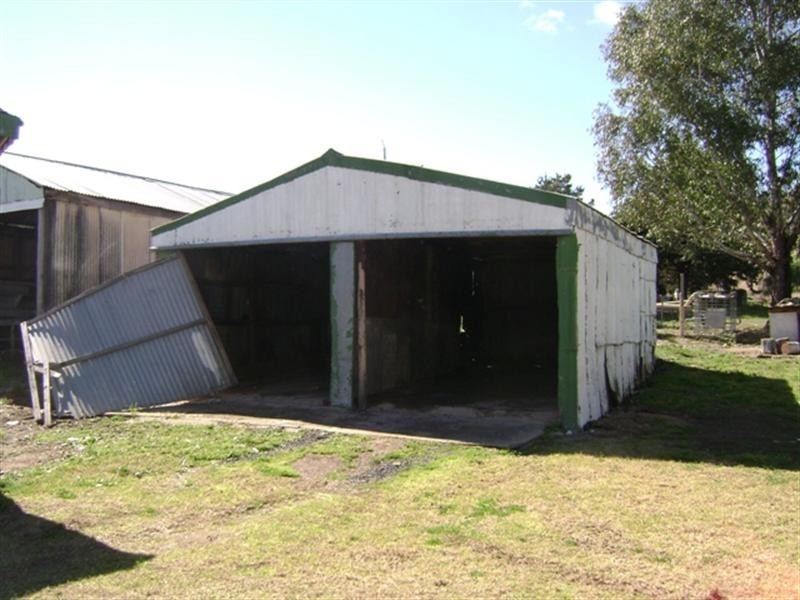 33 Main Street, Darbys Falls NSW 2793