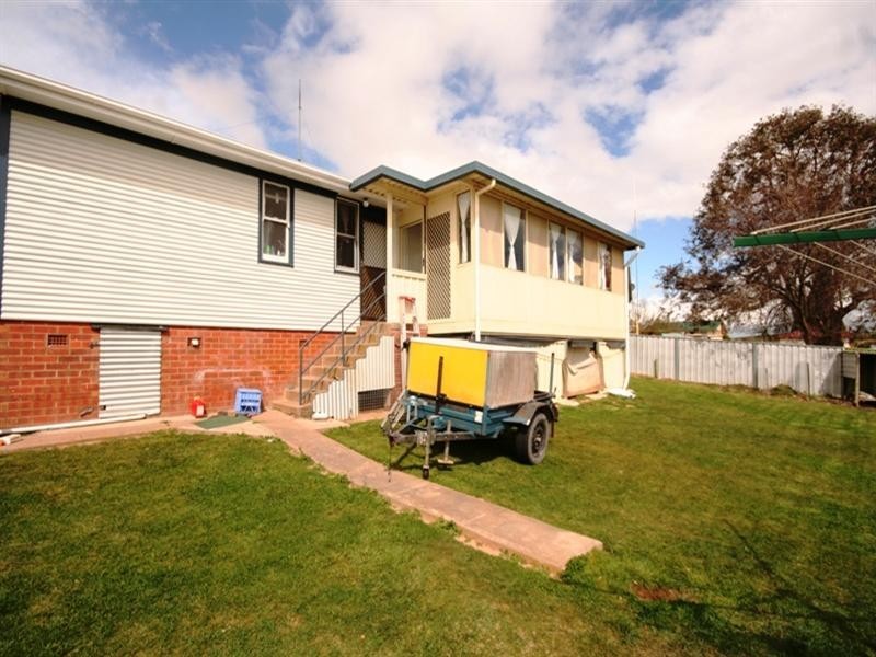 5 Kelly Place, Oberon NSW 2787