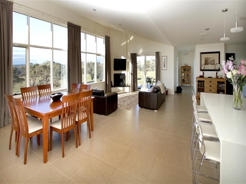 182 Mount Macquarie Road, Blayney NSW 2799