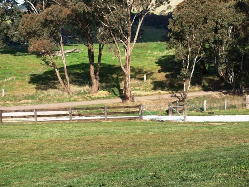 182 Mount Macquarie Road, Blayney NSW 2799