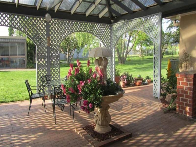 384 Eleven Mile Drive, Bathurst NSW 2795