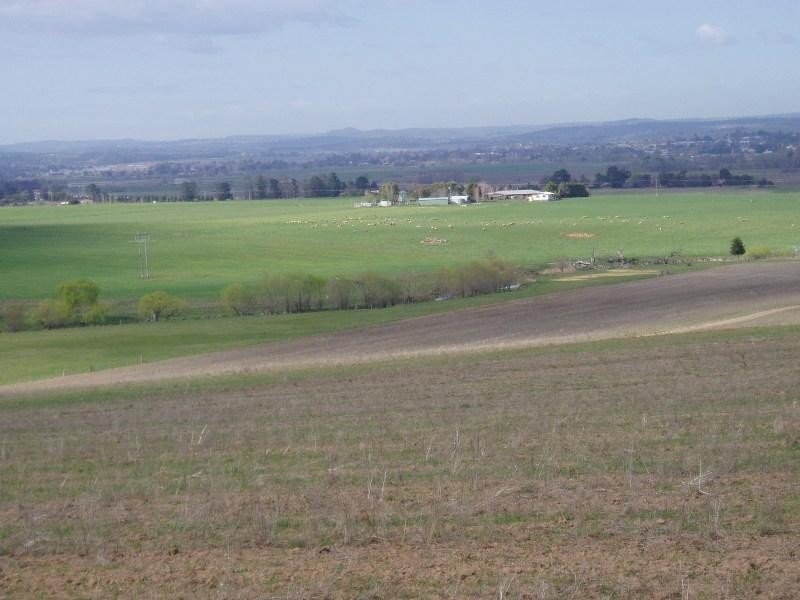 384 Eleven Mile Drive, Bathurst NSW 2795