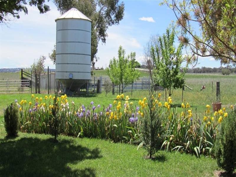 384 Eleven Mile Drive, Bathurst NSW 2795