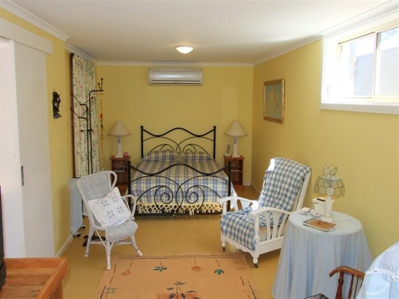 5 Acacia Place, Orange NSW 2800