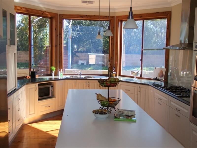 5 Acacia Place, Orange NSW 2800