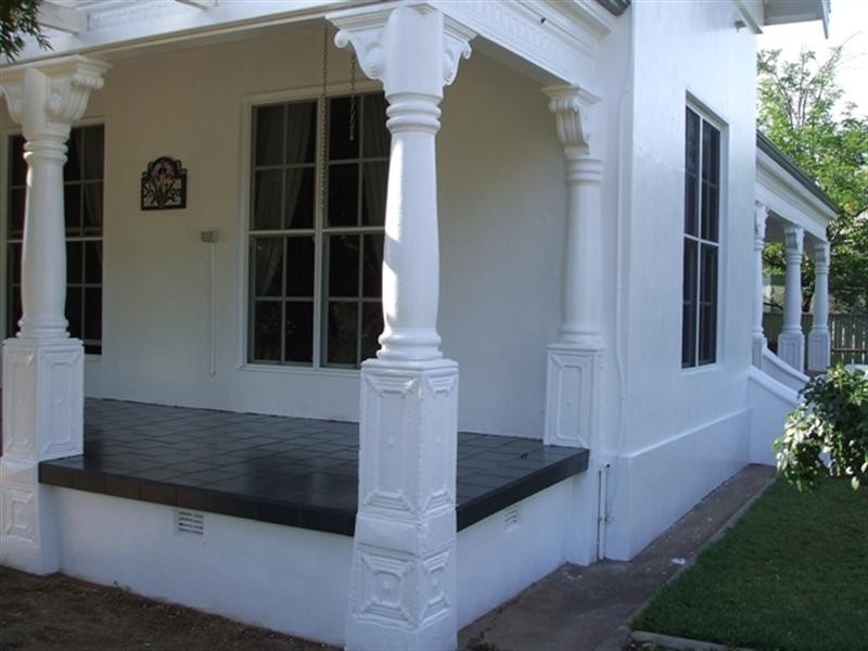 2 East Street, Gooloogong NSW 2805