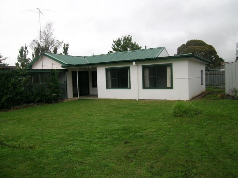 18 Cunynghame Street, Oberon NSW 2787