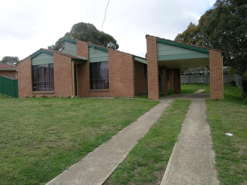 9 Dr Perkins Crescent, Oberon NSW 2787