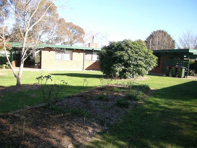 12 Tarana Crescent, Oberon NSW 2787