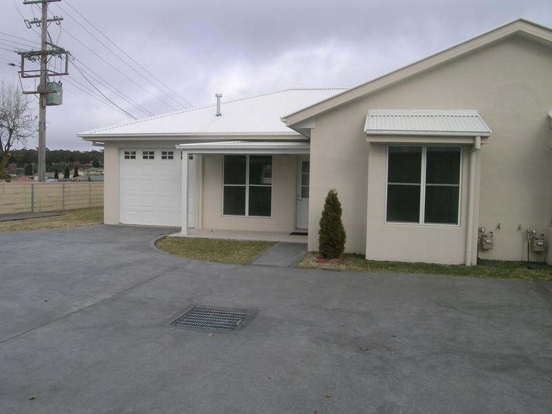 79-81 North Street, Oberon NSW 2787