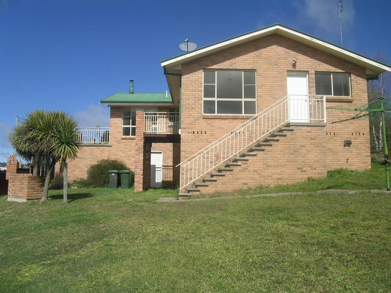 39 Oberon Street, Oberon NSW 2787