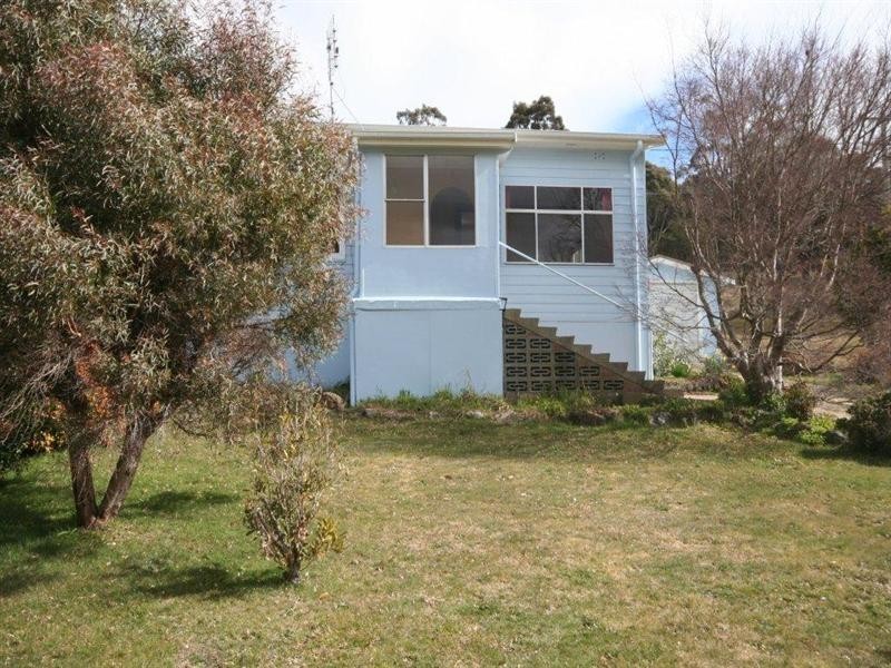 30 Buckley Crescent, Oberon NSW 2787