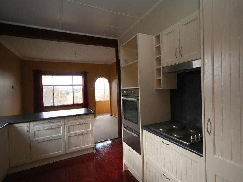 30 Buckley Crescent, Oberon NSW 2787