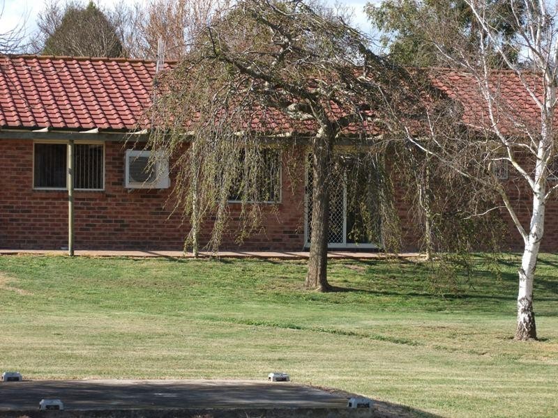 359 Eleven Mile Drive, Bathurst NSW 2795