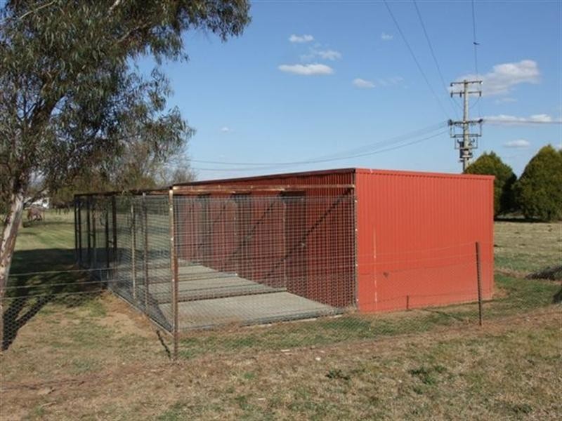 359 Eleven Mile Drive, Bathurst NSW 2795