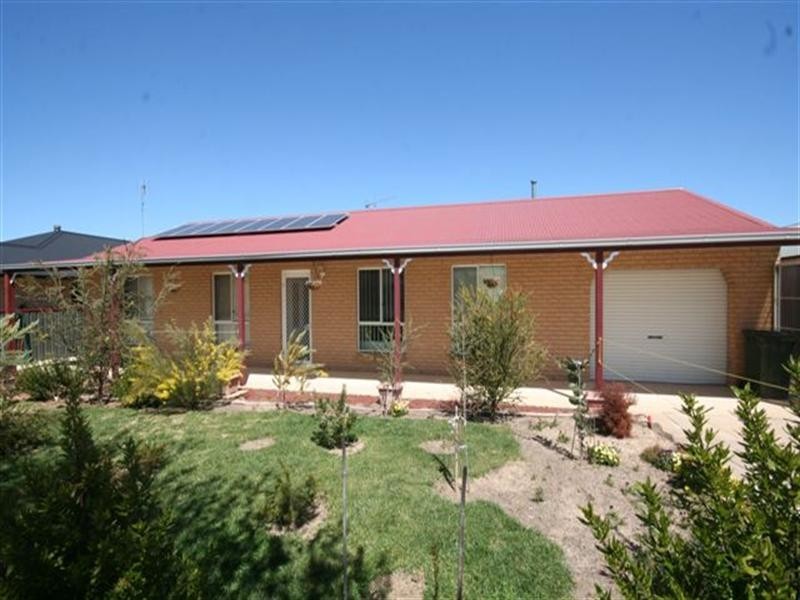 19 Brennan Crescent, Oberon NSW 2787