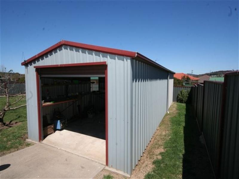 19 Brennan Crescent, Oberon NSW 2787