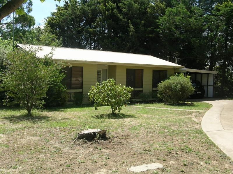 27 Glyndwr Avenue, Oberon NSW 2787