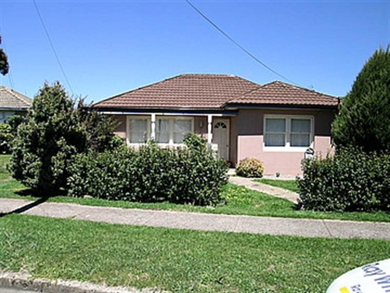 34 Balfour Street, Oberon NSW 2787