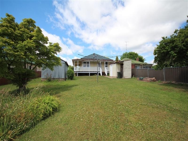 27 Dart Street, Oberon NSW 2787