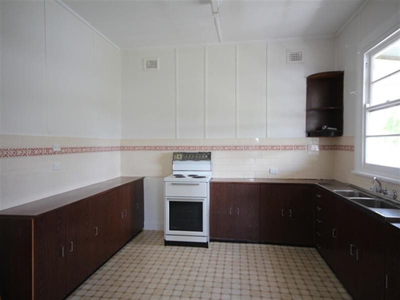 27 Dart Street, Oberon NSW 2787