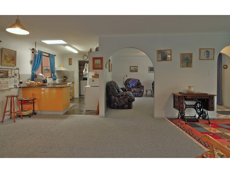 17 Marmion Road, Leura NSW 2780